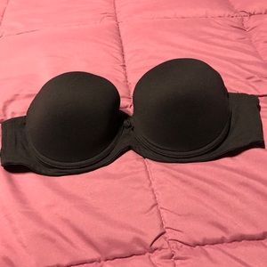 Vintage Victoria’s Secret Black Strapless Bra 36A